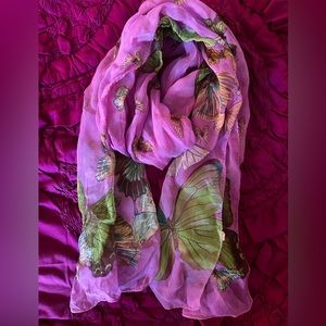 Vintage Silk light Purple Butterfly Scarf